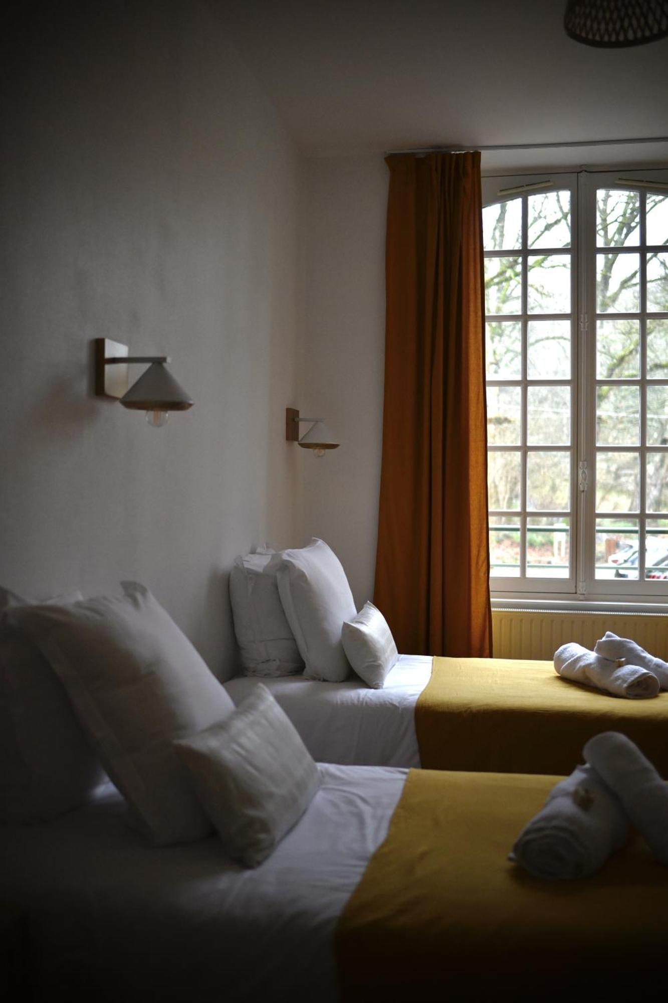 La Maison Du Gasseau Saint-Léonard-des-Bois 外观 照片
